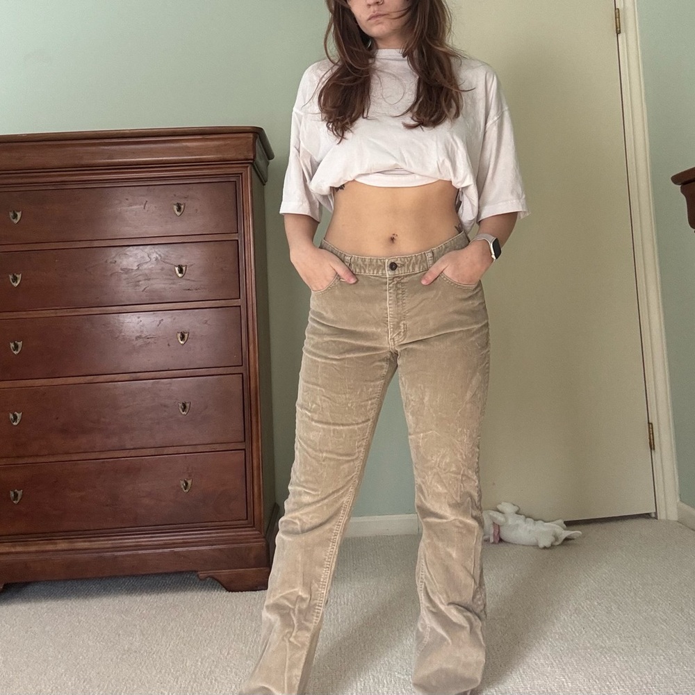 GAP Women's Corduroy Pants in Taupe